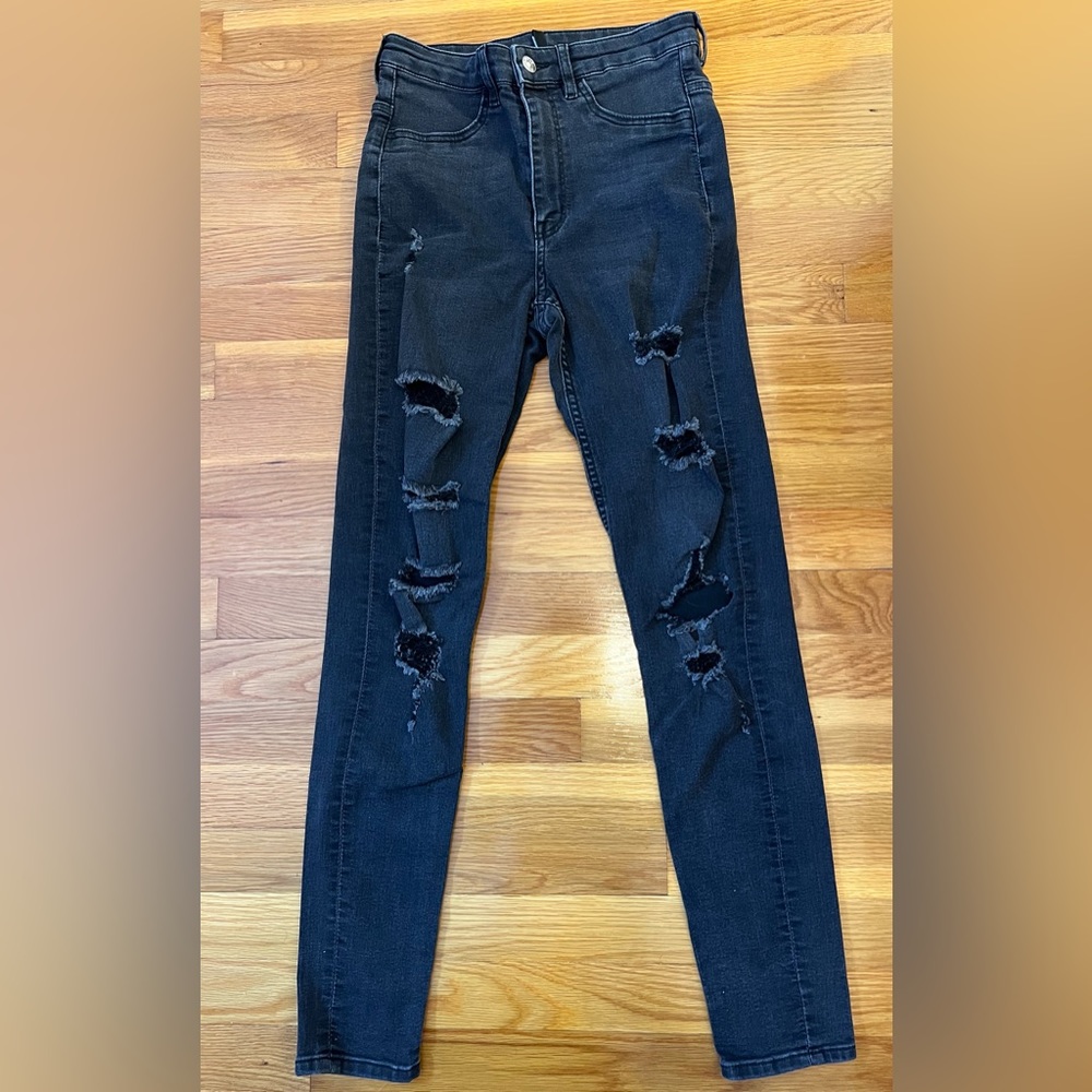 H&M black ripped skinny jeans